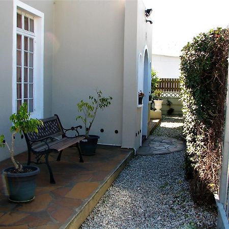 Jembjo'S Knysna Lodge & Backpackers エクステリア 写真