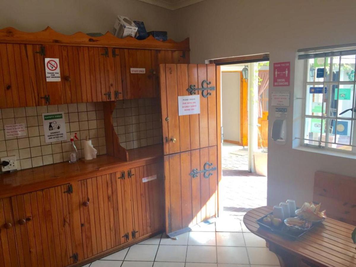 Jembjo'S Knysna Lodge & Backpackers エクステリア 写真