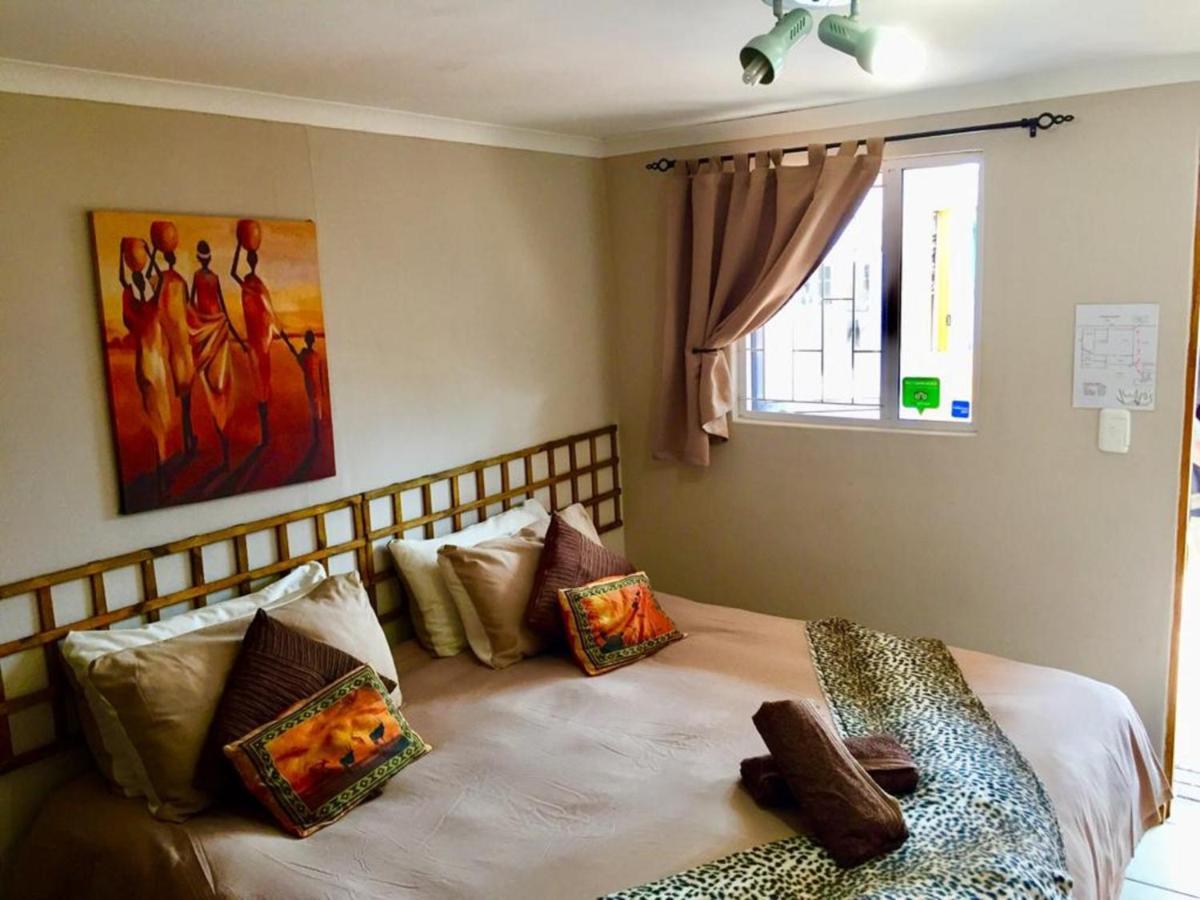 Jembjo'S Knysna Lodge & Backpackers エクステリア 写真