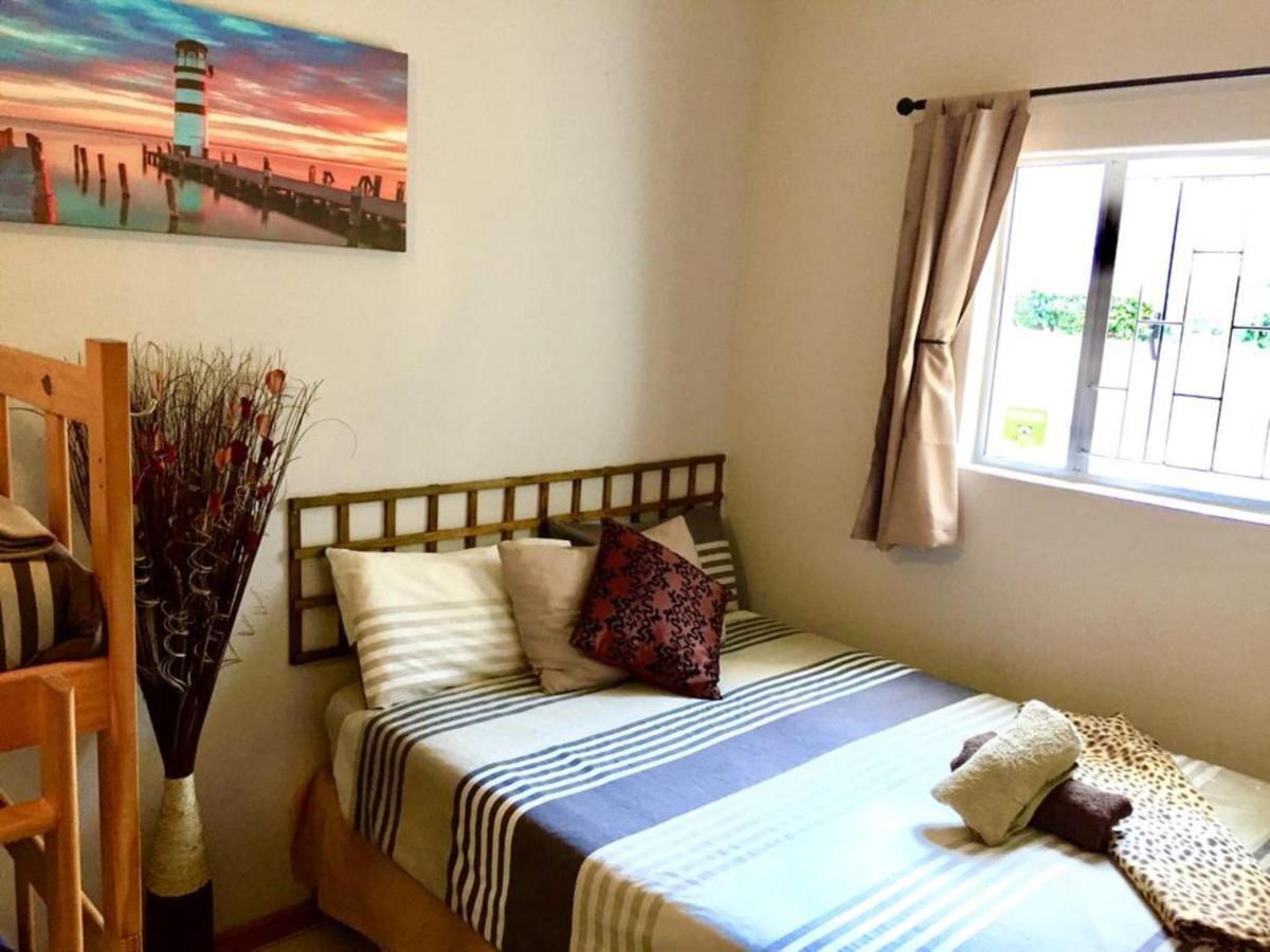 Jembjo'S Knysna Lodge & Backpackers エクステリア 写真